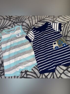 Bundle of 2 Baby Rompers, Carter’s - Size 0-3 Months